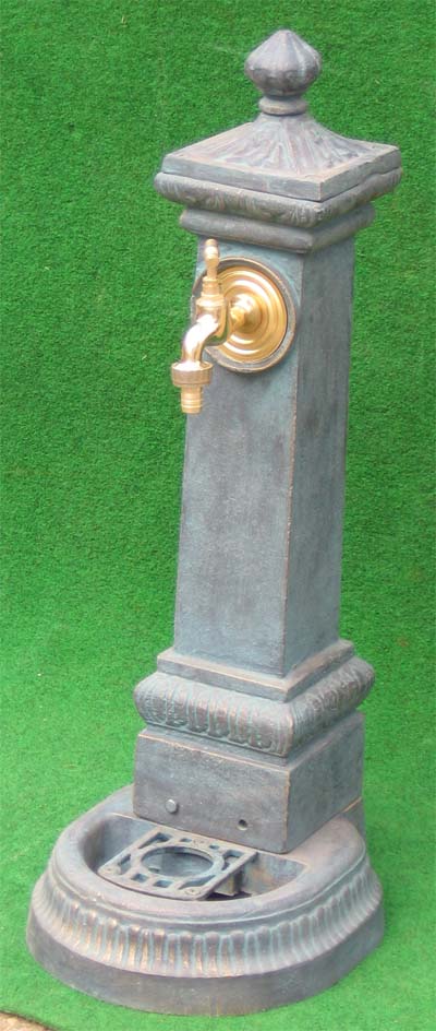 Nostalgischer Standbrunnen mit Wasserhahn 71cm Garten Passion.